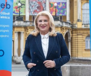 28.03.2021., Zagreb - Konferencija za medije kandidatkinje za gradonacelnicu Zagreba Vesne Skare Ozbolt na temu Zakona o obnovi zgrada ostecenih potresom na podrucju Grada Zagreba, Krapinsko-zagorske zupanije, Zagrebacke zupanije, Sisacko-moslavacke zupanije i Karlovacke zupanije. Photo: Davor Puklavec/PIXSELL