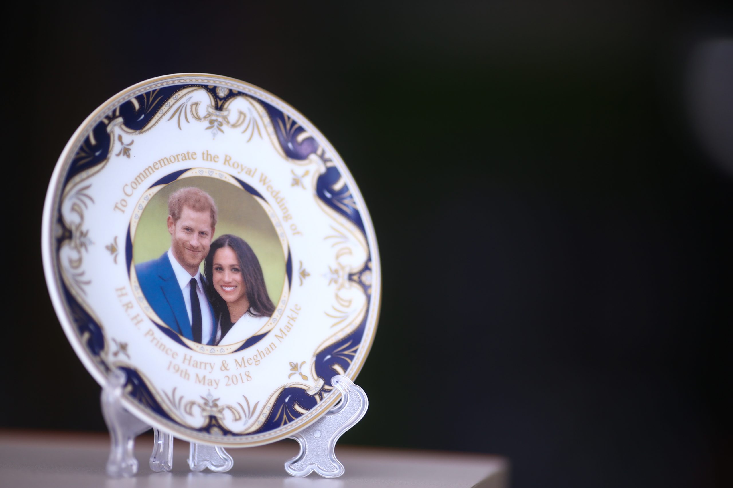 29.04.2018., Zagreb -  Kako se priblizava kraljevsko vjencanje princa Harryja i njegove zarucnice Meghan Markle suveniri se kazu vlasnici trgovina u Londonu prodaju velikom brzinom
Photo:Igor Soban/PIXSELL