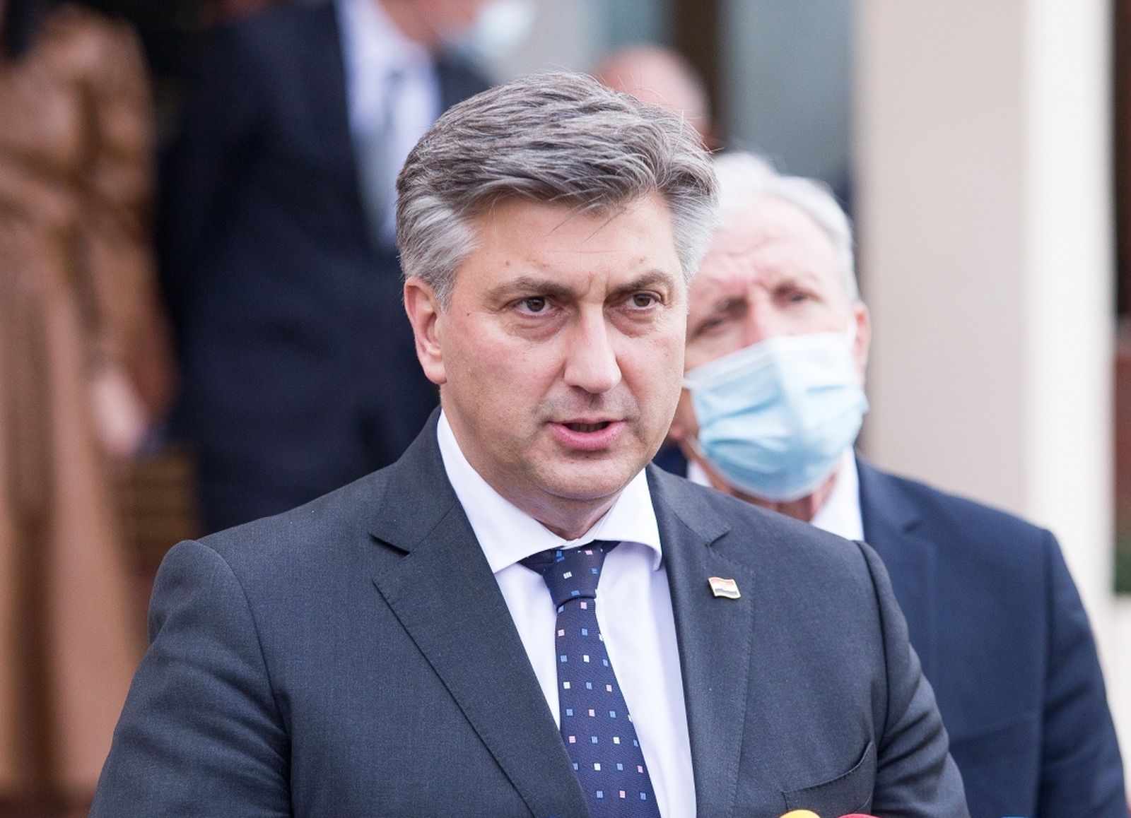 30.03.2021., Vinkovci - Svecano potpisivanje Ugovora o dodjeli bespovratnih sredstava za projekt "Izgradnja obilaznice Apsevaca i Lipovca - Sanacija opasnog mjesta na drzavnoj cesti D57". Predsjednik Vlade Andrej Plenkovic Photo: Davor Javorovic/PIXSELL