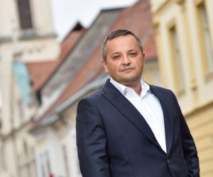 05.11.2020., Zagreb - Branko Kolaric, epidemiolog.

Photo: Sasa Zinaja/NFoto/PIXSELL