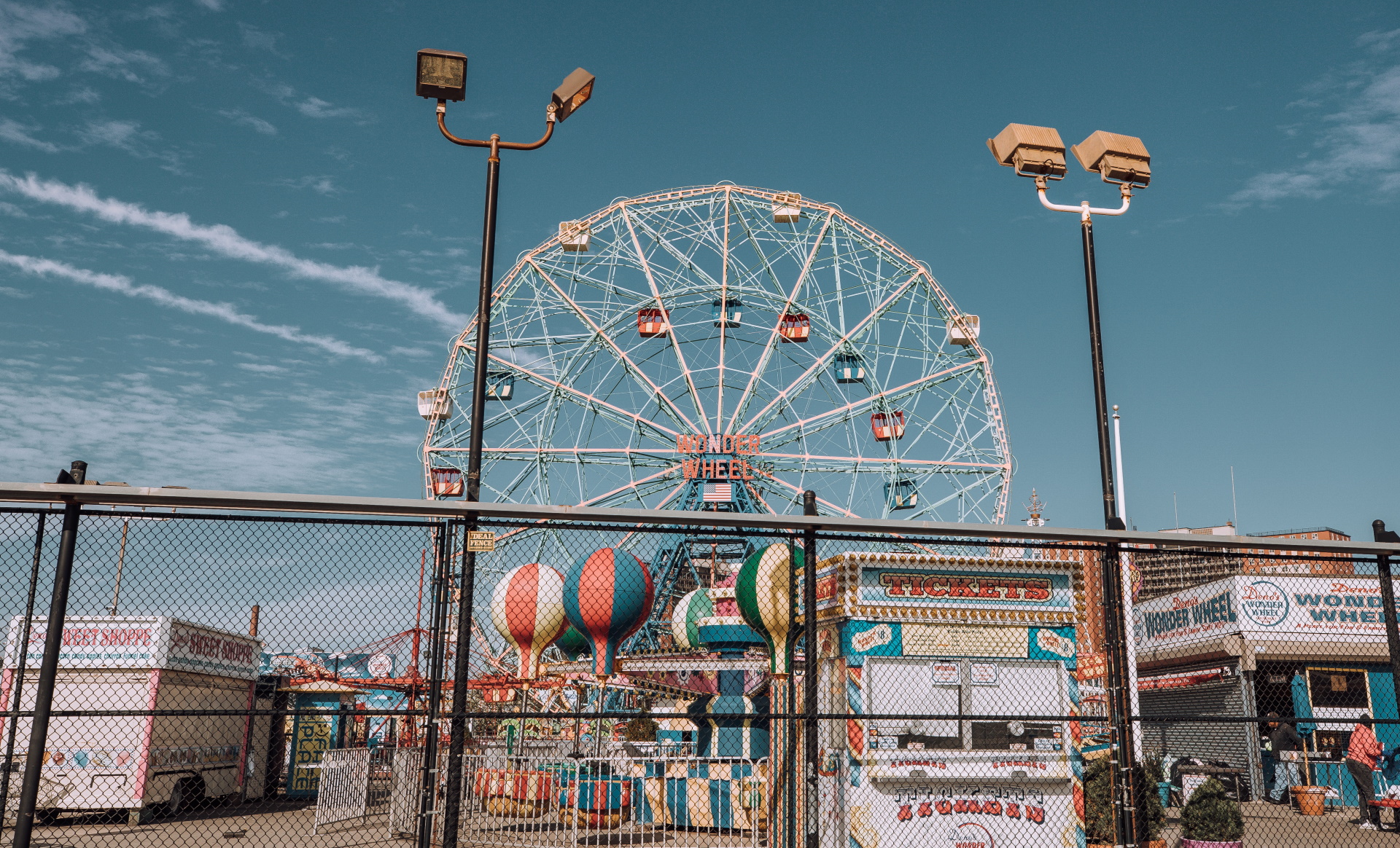 Unsplash/Marcell Viragh