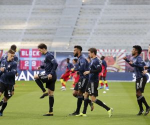 epa09113727 Bayern's players warm up prior to the German Bundesliga soccer match between RB Leipzig and FC Bayern Munich at Red Bull Arena in Leipzig, Germany, 03 April 2021.  EPA/FILIP SINGER / POOL DFL regulations prohibit any use of photographs as image sequences and/or quasi-video.