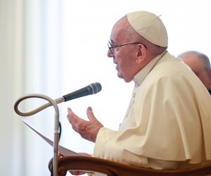epa09120089 A handout picture provided by the Vatican Media shows Pope Francis during his weekly general audience at Biblioteca del Palazzo Apostolico in Vatican City, 07 April 2020. The audicence is transmitted to faithful via television.  EPA/VATICAN MEDIA HANDOUT  HANDOUT EDITORIAL USE ONLY/NO SALES