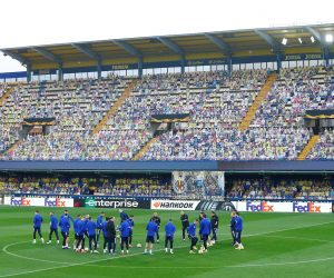 epa09135428 Dinamo Zagreb's players attend a training session at La Ceramica stadium in Castellon, eastern Spain, 14 April 2021, on the eve of the UEFA Europa League quarter final second leg match against Villarreal CF.  EPA/Domenech Castello
