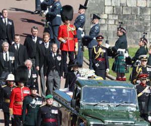 epa09141608 A handout picture provided by the British Ministry of Defence (MOD) shows The Duke Of Edinburgh's coffin on the Land Rover followed by royal family members on their way tof St George’s Chapel at Windsor Castle, in Windsor, Britain, 17 April 2021. More than 730 members of Armed Forces personnel have taken part in the funeral ceremony at Windsor Castle. Britain's Prince Philip, the Duke of Edinburgh, has died on 09 April 2021 aged 99.  EPA/Dave Jenkins/HANDOUT MANDATORY CREDIT: MOD/CROWN COPYRIGHT HANDOUT EDITORIAL USE ONLY/NO SALES
