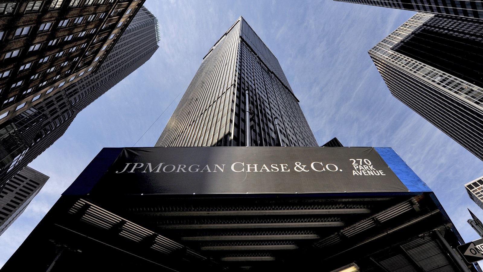 epa09144919 (FILE) - A view a sign at a JPMorgan Chase building in New York, New York, USA, 16 April 2009 (reissued 19 April 2021). On 19 April 2021 twelve European soccer clubs, AC Milan, Arsenal FC, Atletico de Madrid, Chelsea FC, FC Barcelona, FC Internazionale Milano, Juventus FC, Liverpool FC, Manchester City, Manchester United, Real Madrid CF and Tottenham Hotspur have announced the creation of a Super League. A spokesperson for JP Morgan confirmed 19 April 2021 that they are financially backing the new league.  EPA/JUSTIN LANE *** Local Caption *** 56618864