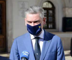 01.03.2021., Pula - Povodom Medjunarodnog dana civilne zastite, pulski je gradonacelnik Boris Miletic, uprilicio prigodno primanje za predstavnike Stozera civilne zastite Istarske zupanije. Photo: Sasa Miljevic/PIXSELL