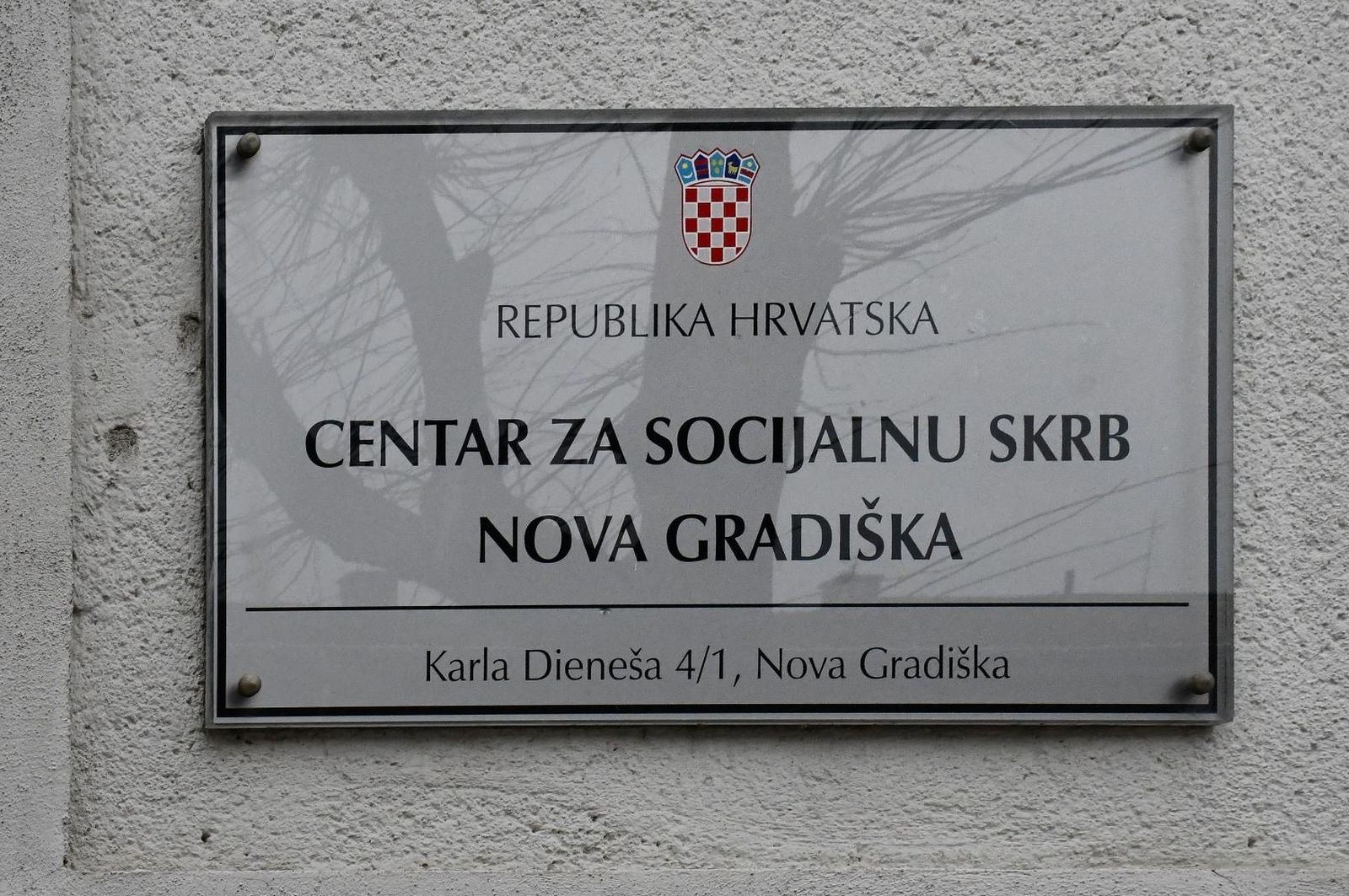 02.04.2021., Nova Gradiska -  Centar za socijalnu skrb Nova Gradiska, ravnatelj Centra Branko Madunic govori o slucaju pretucene djevojcice koja se u bolnici bori za zivot.
Photo: Ivica Galovic/ PIXSELL