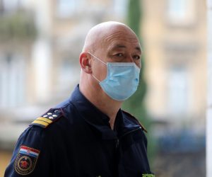 04.01.2021., Rijeka - Konferencija za medije stozera Civilne zastite Primorsko goranske zupanije. Nacelnik stozera Mladen Sculac, ravnatelj Nastavnog zavoda za javno zdravstvo Vladimir Micovic, ravnatelj KBC-a Alen Ruzic, ravnateljica Drustva Crvenog kriza Rijeka Vesna Cavar, procelnica PGZ za zdravstvo Djulija Malatestinic i zamjenik zupana Goran Petrc.
Photo: Goran Kovacic/Pixsell