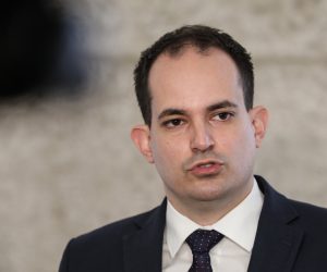 07.04.2021., Zagreb - Ministar pravosudja i uprave Ivan Malenica dao je izjavu medijima u Hrvatskom saboru tijekom aktualnog prijepodneva. Photo: Robert Anic/PIXSELL