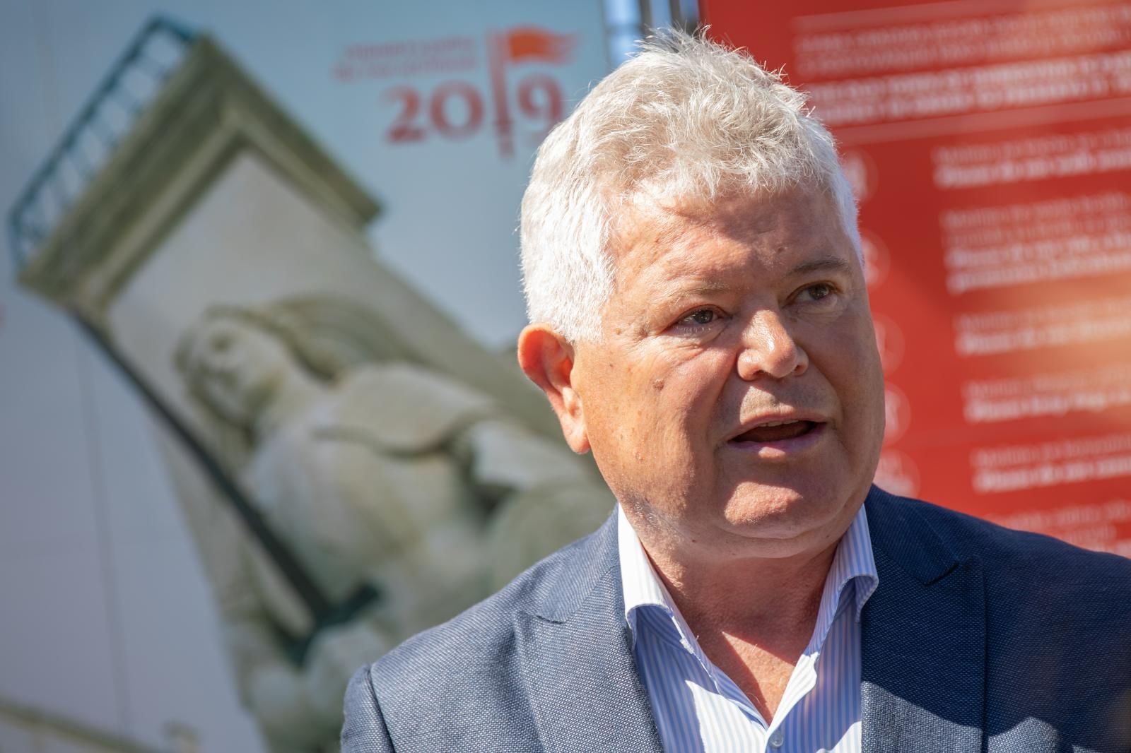 14.04.2021., Luka Gruz, Dubrovnik - Konferencija za medije kandidata za gradonacelnika Andra Vlahusica i njegove zamjenice Natase Gabricevic na temu putnickog terminala u luci Gruz.
Photo: Grgo Jelavic/PIXSELL
