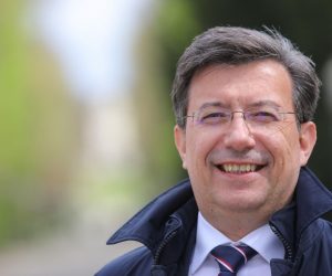 14.04.2021., Zagreb - Na ulazu u park sumu Maksimir odrzana je konferencija za medije kandidata za gradonacelnika Zagreba Zeljka Uhlira (HNS) o konceptu zelenih i pametnih gradova. Photo: Tomislav Miletic/PIXSELL