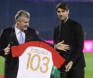 15.11.2018., stadion Maksimir, Zagreb - UEFA Liga nacija, Liga A, skupina 4, 3. kolo, Hrvatska - Spanjolska. Davor Suker, Vedran Corluka. Photo: Igor Kralj/PIXSELL