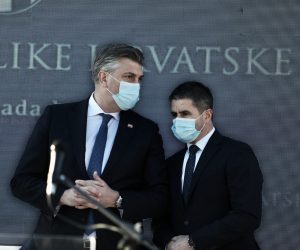 16.02.2021., Split- Predjednik vlade Andrej Plenkovic prisustvovao pocetku radova na preuredjenju istocnog dijela gradske luke.
Photo:Ivo Cagalj/PIXSELL