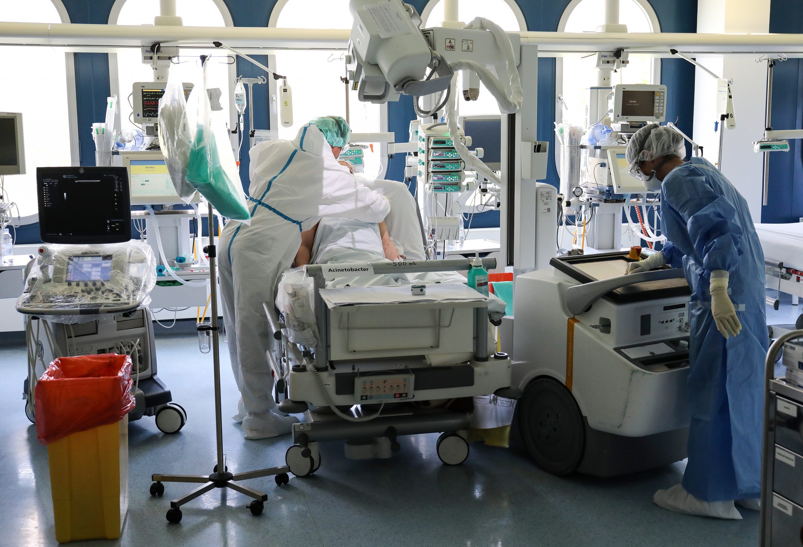 16.04.2021., Zagreb - Reportaza iz KB Dubrava sa odjela intezivnog lijecenja Covid pozitivnih pacijenata koji su na respiratoru.
Photo: Emica Elvedji/PIXSELL
