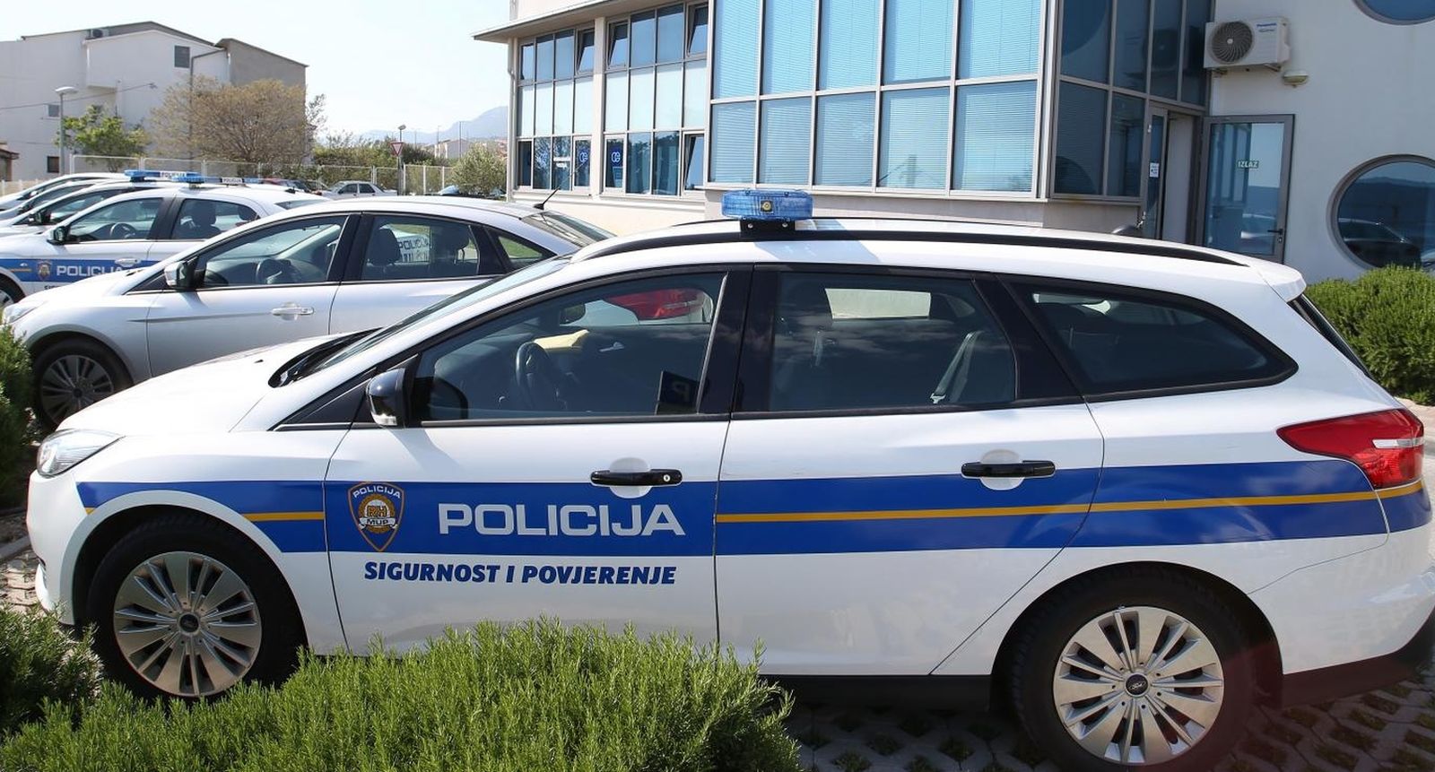 17.04.2019., Kastela - Policijska postaja u Kastelima nalazi se u Kastel Sucurcu. Photo: Ivo Cagalj/PIXSELL