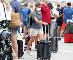 18.08.2020., Split - Promet u splitskoj trajektnoj luci nakon nedavnog povecanja broja zarazenih koronavirusom.
Photo: Ivo Cagalj/PIXSELL