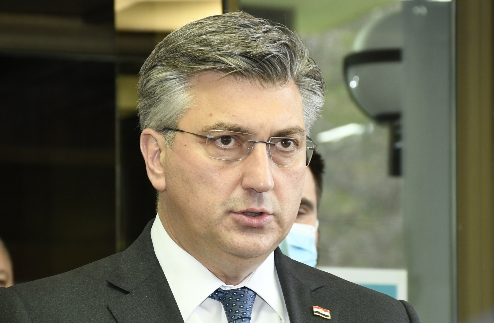 19.04.2021.,Topusko - Predsjednik Vlade Andrej Plenkovic sudjelovao je na sastanku Stozera civilne zastite Republike Hrvatske u dijelu koji se odnosi na otklanjanje posljedica katastrofe uzrokovane potresom na podrucju Sisacko-moslavacke, Zagrebacke i Karlovacke zupanije Photo: Nikola Cutuk/PIXSELL
