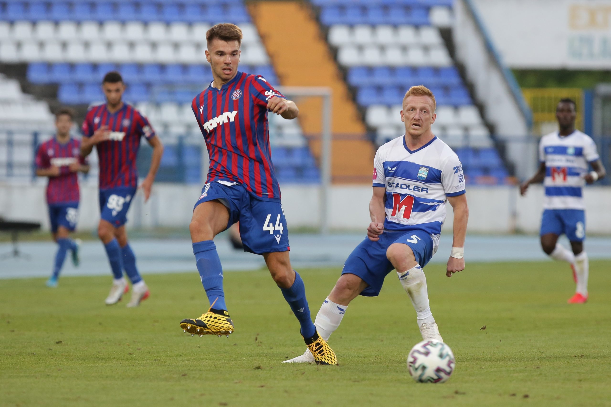 23.08.2020., stadion Gradski vrt, Osijek - Hrvatski Telekom Prva liga, 02. kolo, NK Osijek - HNK Hajduk. 	Mario Vuskovic, Laszlo Kleinheisler. 
Photo: Dubravka Petric/PIXSELL