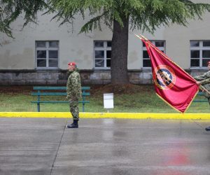 28.04.2021., Knin - Predsjednik Zoran Milanovic nazocio svecanoj dodjeli crvenih beretki u vojarni 4. Gardijske brigade Pauci. Photo: Marko Dimic/PIXSELL