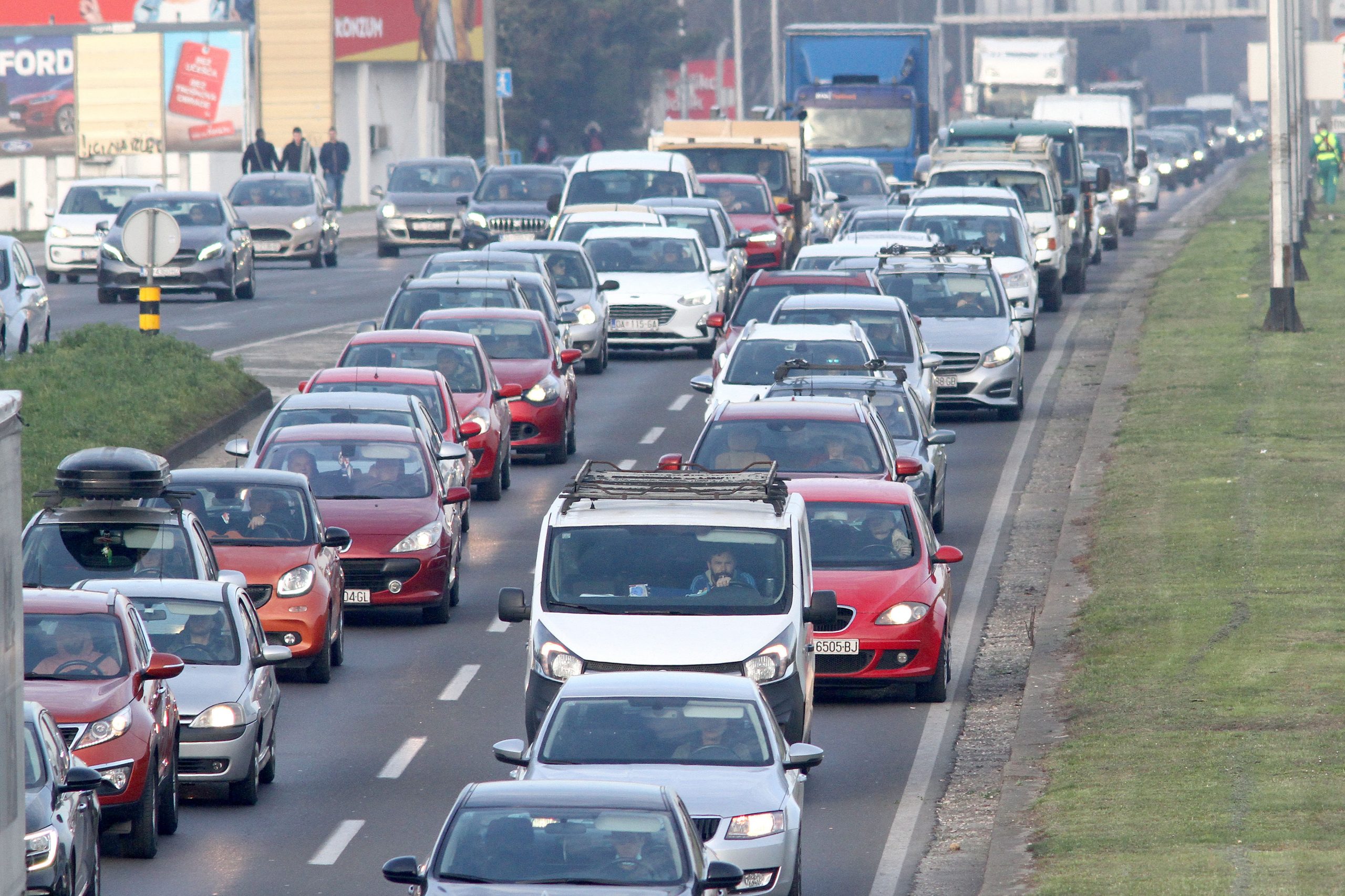 29.03.2021., Zagreb - Obveza koristenja dnevnih svjetala po zakonu prestaje za tri dana, 31. ozujka. 
Photo: Patrik Macek/PIXSELL