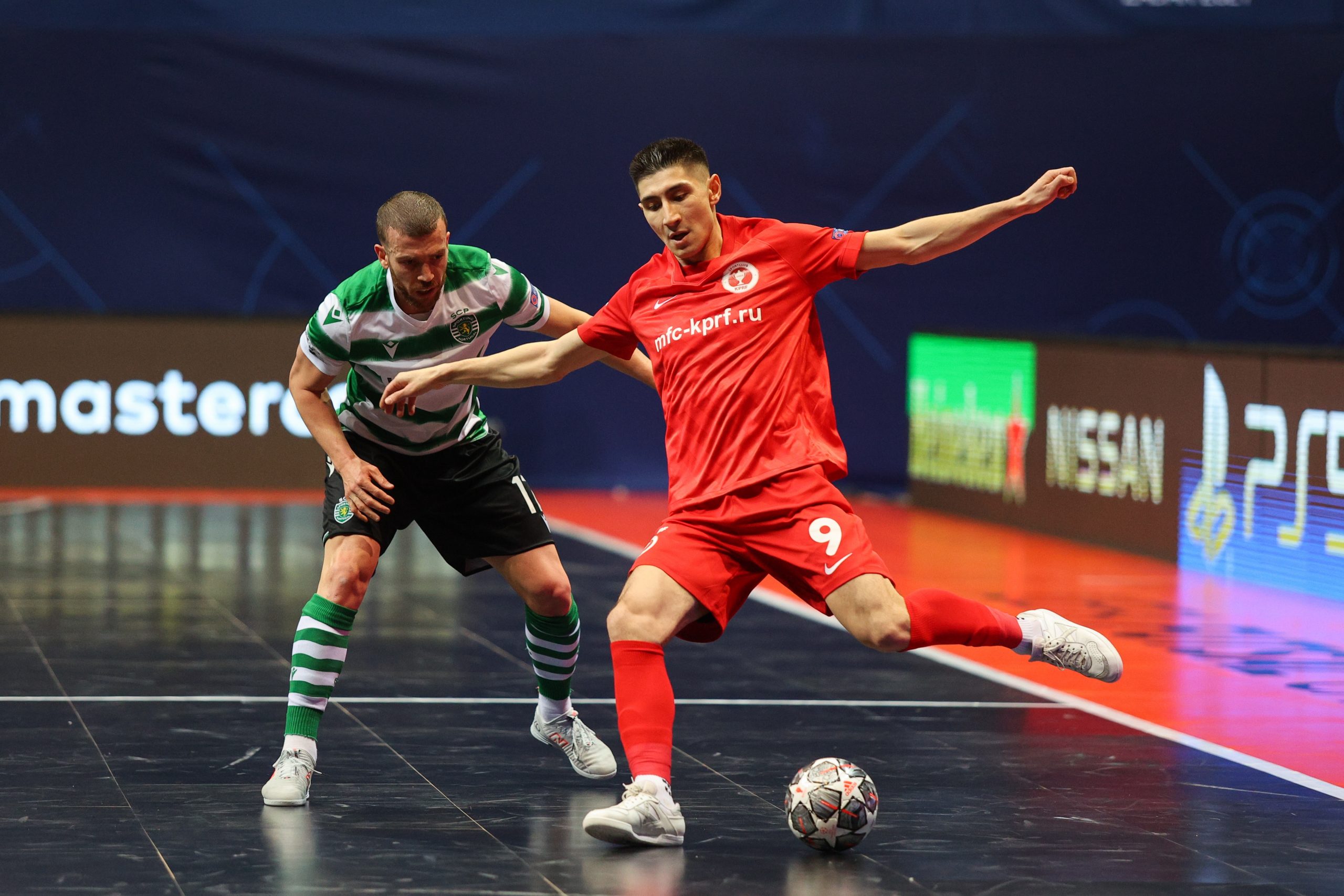 29.04.2021.Zadar- - Zavrsni turnir UEFA Lige prvaka u futsalu, cetvrtfinale , Sporting Clube de Portugal - Sport Club KPRF. Cavinato,Asadov
Photo: Marko Dimic/PIXSELL