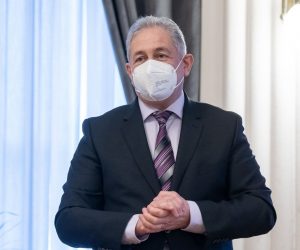 30.03.2021., Zagreb - U Novinarskom domu odrzan je panel – Rak debelog i zavrsnog crijeva i programi ranog otkrivanja, ciji je ovogodisnji slogan - Lijepo je zivjeti – spasimo vise od 2200 zivota godisnje. Neven Ljubicic.
Photo: Davor Puklavec/PIXSELL