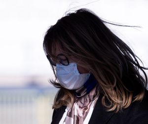 30.11.2020., Split - Epidemiolosko testiranje od danas se obavlja u splitskoj Trajektnoj luci na terminalu za kruzere. Na tom su mjestu dva odvojena punkta - jedan za osobe koje dolaze vozilom i koriste drive-in uslugu i drugi punkt za sve one koji dolaze na testiranje kao pjesaci.
Ravnateljica Nastavnog zavoda za javno zdravstvo Splitsko-dalmatinske zupanije Zeljka Karin
Photo: Milan Sabic/PIXSELL