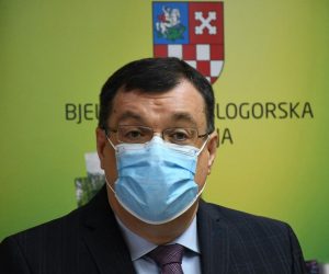 30.12.2020., Bjelovar - Uz pomoc u slanju ljudstva Bjelovarsko-bilogorska zupanija novcano ce sa 250.000 kuna donirati nastradale zitelje Petrinje, Gline, Siska i okolna mjesta nakon razornog potresa koji ih je pogodio. Isto je ucinio i Grad Bjelvar sa 50.000 kuna.
Photo: Damir Spehar/PIXSELL