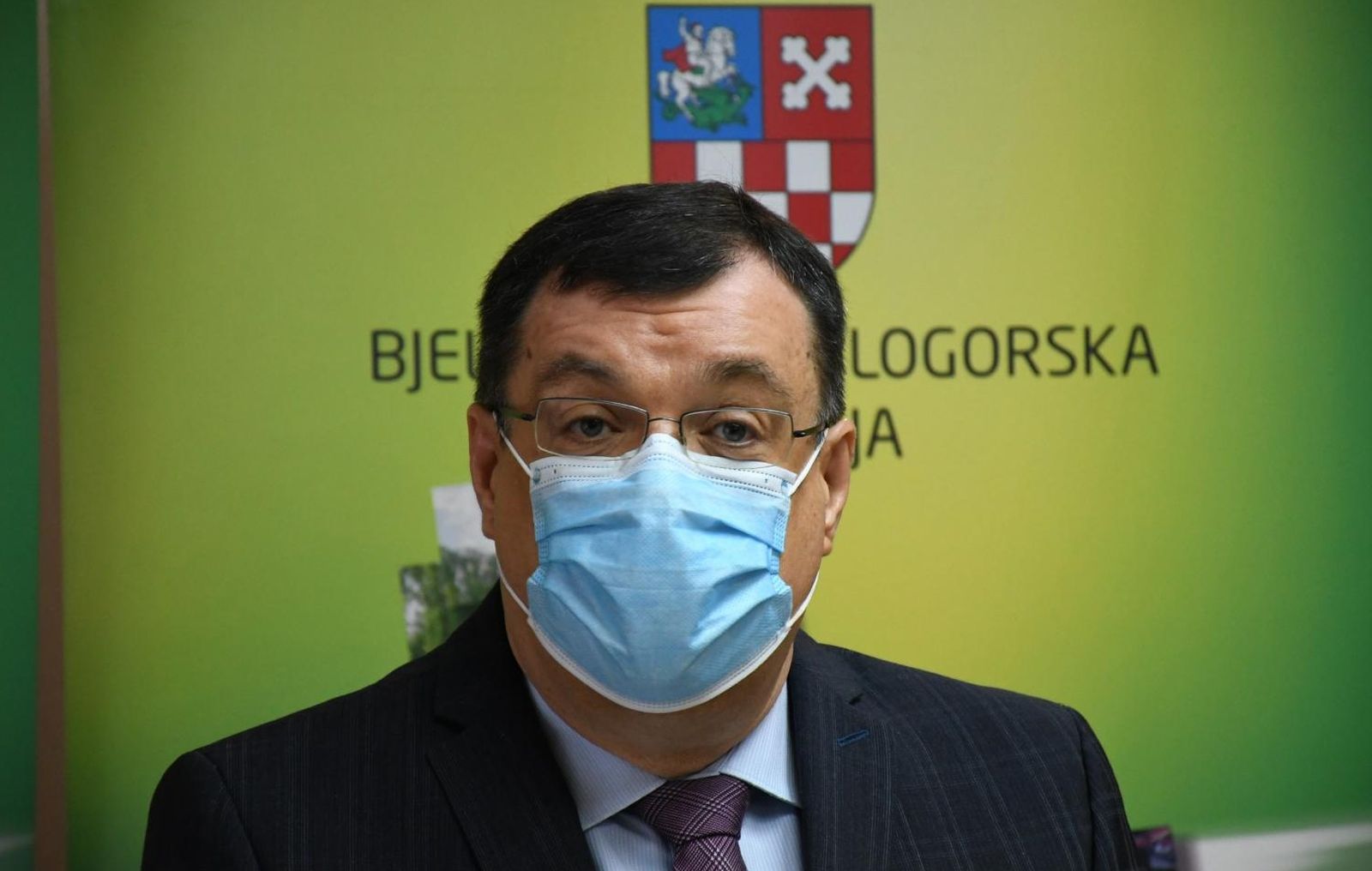30.12.2020., Bjelovar - Uz pomoc u slanju ljudstva Bjelovarsko-bilogorska zupanija novcano ce sa 250.000 kuna donirati nastradale zitelje Petrinje, Gline, Siska i okolna mjesta nakon razornog potresa koji ih je pogodio. Isto je ucinio i Grad Bjelvar sa 50.000 kuna.
Photo: Damir Spehar/PIXSELL
