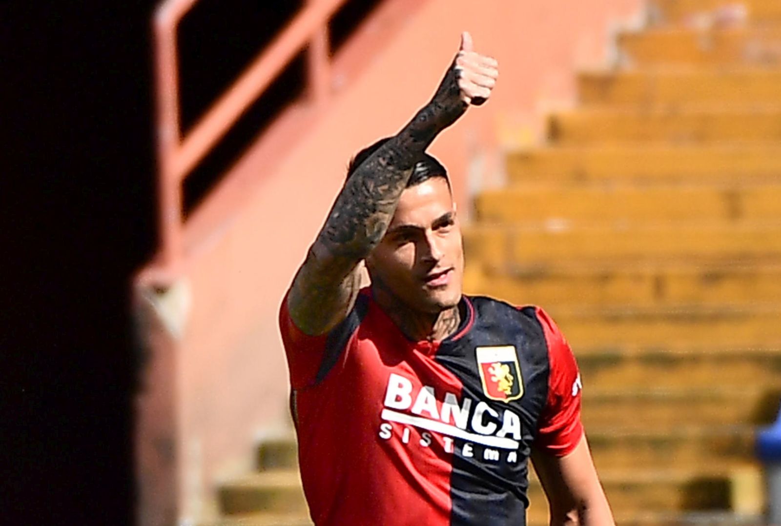epa09156956 Genoa's Gianluca Scamacca celebrates after scoring a goal during the Italian Serie Serie A soccer match, Genoa CFC vs Spezia Calcio at Luigi Ferraris stadium in Genoa, Italy, 24 April 2021.  EPA/LUCA ZENNARO