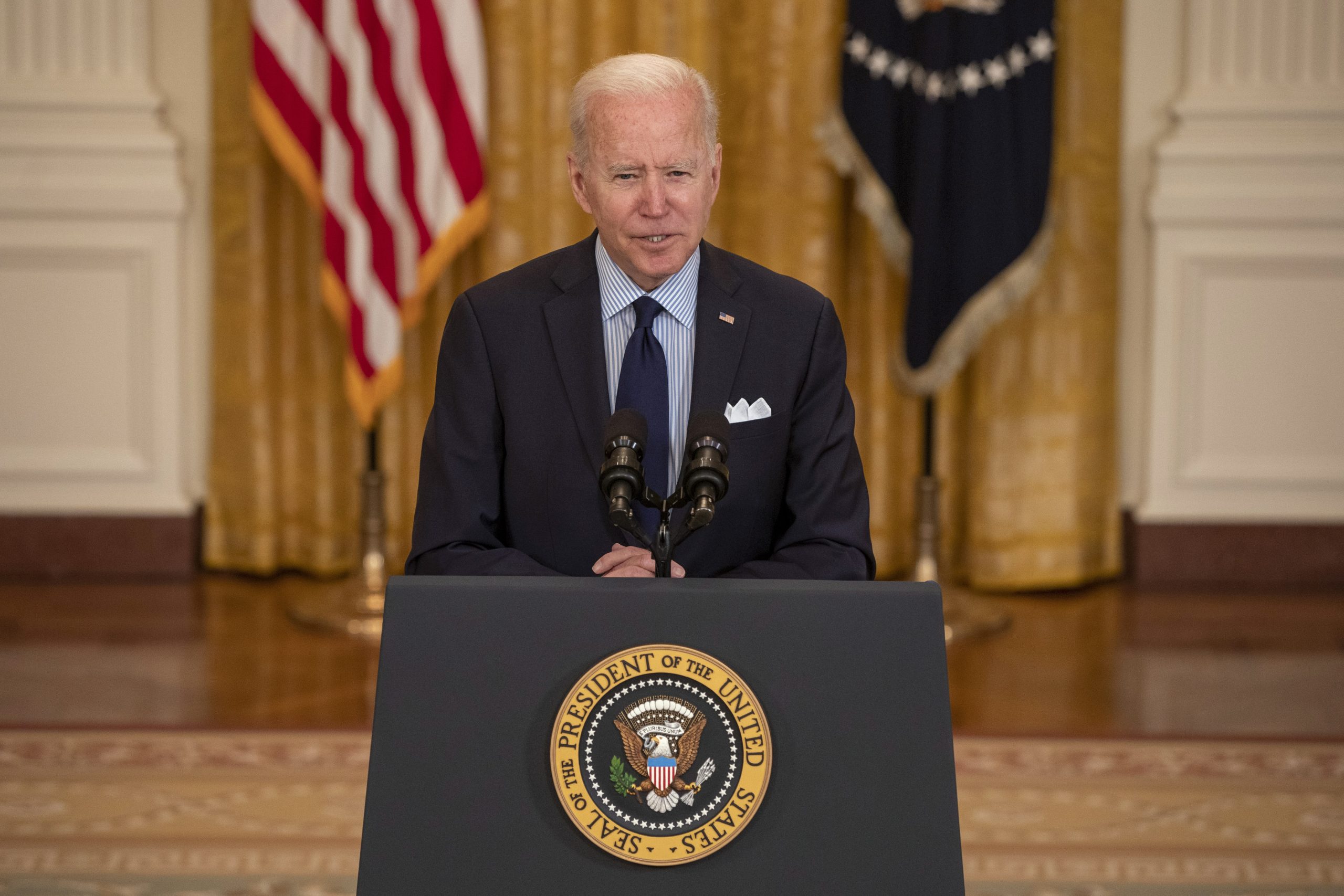 epa09183644 US President Joe Biden speaks about the April jobs report in the East Room of the White House in Washington, DC on 07 May 2021. The US economy brought back far fewer jobs than estimated in April and the unemployment rate unexpectedly increased.  EPA/TASOS KATOPODIS / POOL