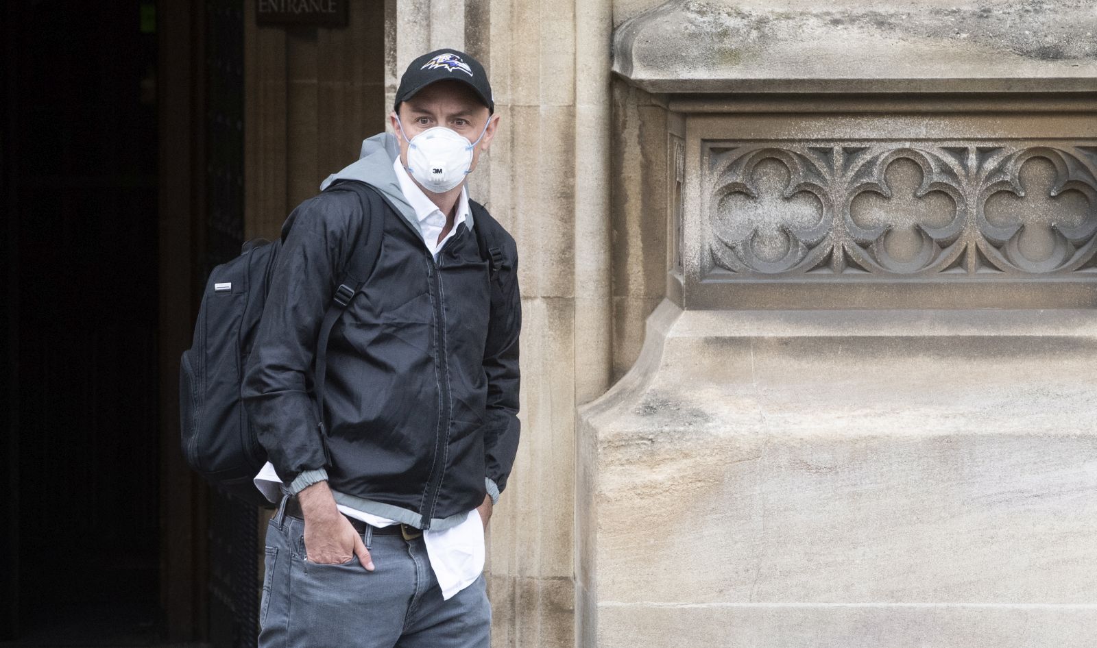 epa09229374 Dominic Cummings, former Special Advisor to British Prime Minister Boris Johnson leaves the Houses of Parliament after giving evidence to PM's in central London, Britain, 26 May 2021. Cummings is giving evidence over the government’s handling of the Covid-19 pandemic crisis.  EPA/FACUNDO ARRIZABALAGA