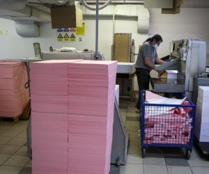 05.05.2021.Zagreb - Obilazak tiskare Narodnih novina gdje se tiskaju glasacki listici za Lokalne izbore 2021
Photo: Zeljko Hladika/PIXSELL