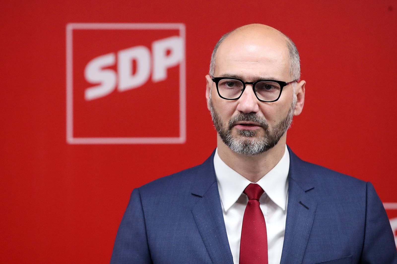 06.05.2021., Zagreb - Predstavljanje izbornog programa Joska Klisovica u sredisnjici SDP-a na Iblerovom trgu. Josko Klisovic. Photo: Goran Stanzl/PIXSELL
