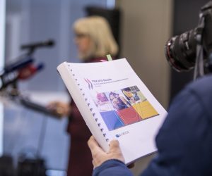 06.12.2016.,  Zagreb - Objava rezultata medjunarodnog testiranja znanja ucenika PISA  u Nacionalom centru za vanjsko vrednovanje obrazovanja. Michelle Bross Roth.  Photo: Igor Soban/PIXSELL