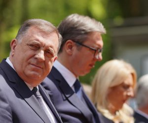 08.05.2021., Kozarska Dubica, Bosna i Hercegovina - Na Spomen-podrucju Donja Gradina obiljezen je Dan sjecanja na zrtve ustaskih zlocina u Drugom svjetskom ratu u koncentracijskom logoru Jasenovac i njegovom najvecem stratistu Donjoj Gradini. Milorad Dodik, Aleksandar Vucic Photo: Dejan Rakita/PIXSELL