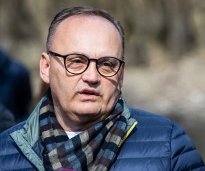 09.03.2021.,Osijek - Domovinski pokret odrzao je konferenciju za medije na temu "Komarci u Osjecko-baranjskoj zupaniji“. O toj temi su govorili zastupnica Domovinskog pokreta u Hrvatskom saboru Vesna Vucemilovic i nezavisni kandidat za gradonacelnika Osijeka Berislav Mlinarevic. Photo: Davor Javorovic/PIXSELL
