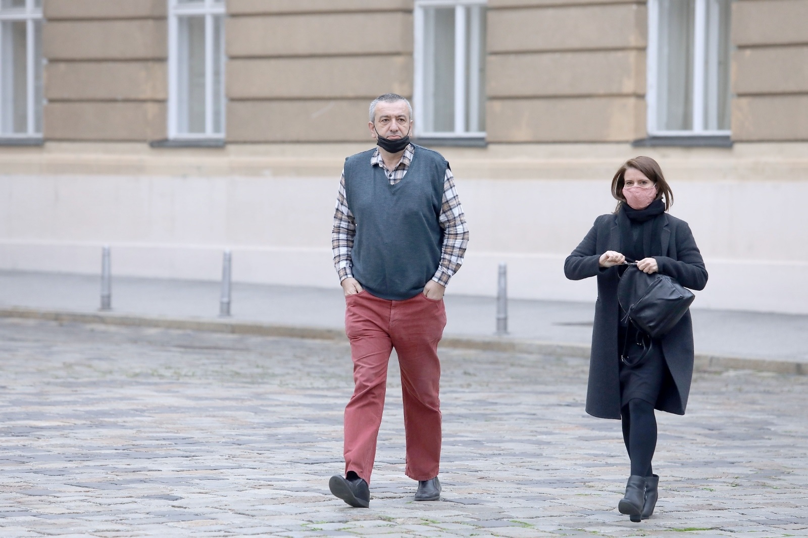 09.11.2020., Zagreb - Ispred Trga svetog Marka odrzana je konferencija za medije Radnicke fronte povodom treceg tjedna strajka radnica Agencije za studentski standard. Na konferenciji su govorili Mario Ivekovic iz Novog sindikata i Katarina Peovic, zastupnica u Saboru. Photo: Patrik Macek/PIXSELL