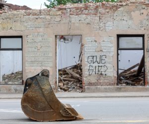 14.05.2021., Petrinja - Predsjednik Zoran Milanovic obisao je razrusenu Petrinju u pratnji gradonacelnika Darinka Dumbovica. Photo: Marko Prpic/PIXSELL