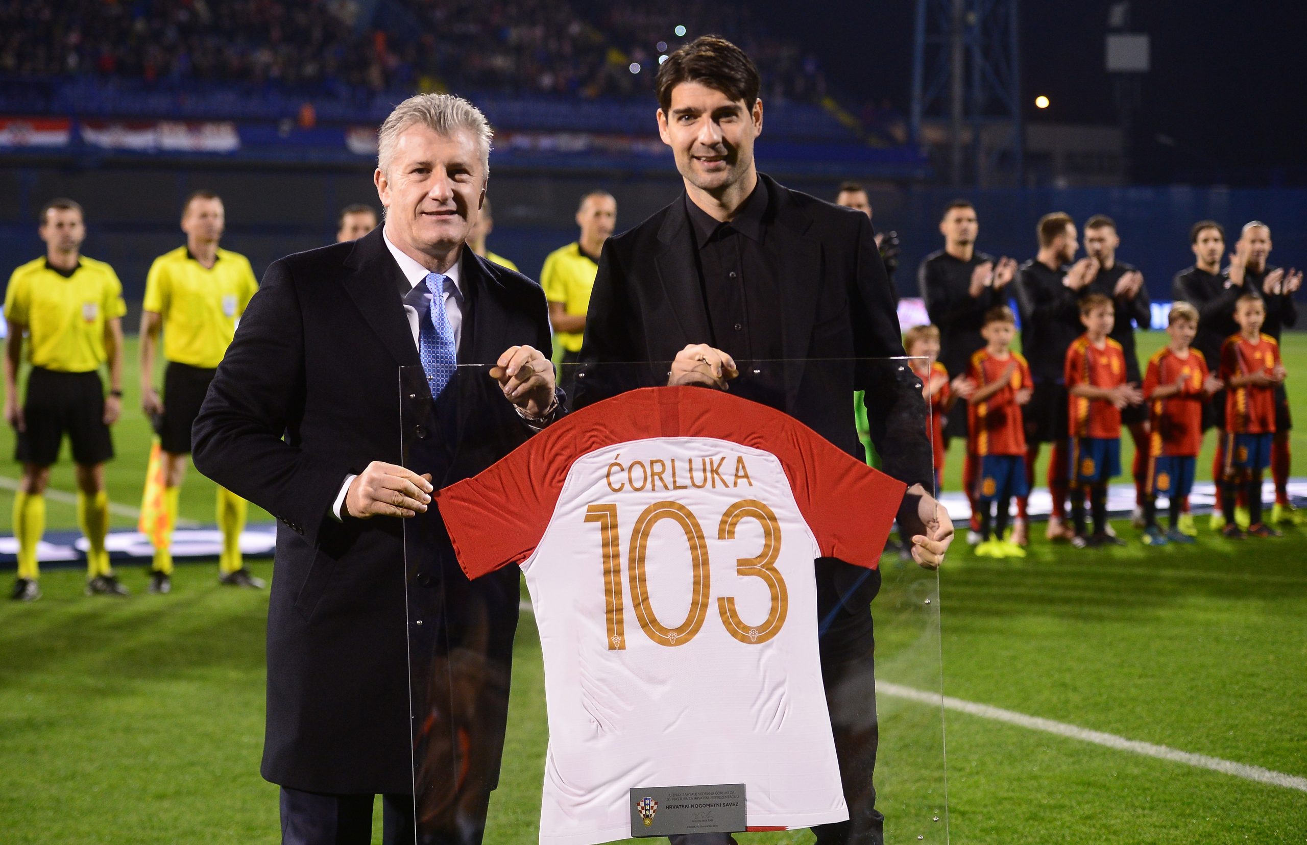 15.11.2018., stadion Maksimir, Zagreb - UEFA Liga nacija, Liga A, skupina 4, 3. kolo, Hrvatska - Spanjolska. Davor Suker, Vedran Corluka. Photo: Marko Prpic/PIXSELL
