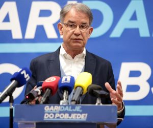 17.5.2021. Rijeka - Konferencija za medije Garija Capellija  koji je usao u drugi krug lokalnih izbora za zupana Pgz. Photo: Nel Pavletic/PIXSELL