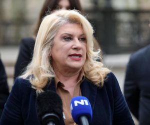 20.4.2021., Zagreb, Zrinjevac, Vesna Skare Ozbolt, kandidatkinja za gradonacelnicu Zagreba, odrzala konferenciju za medije.
Photo: Marin Tironi/PIXSELL