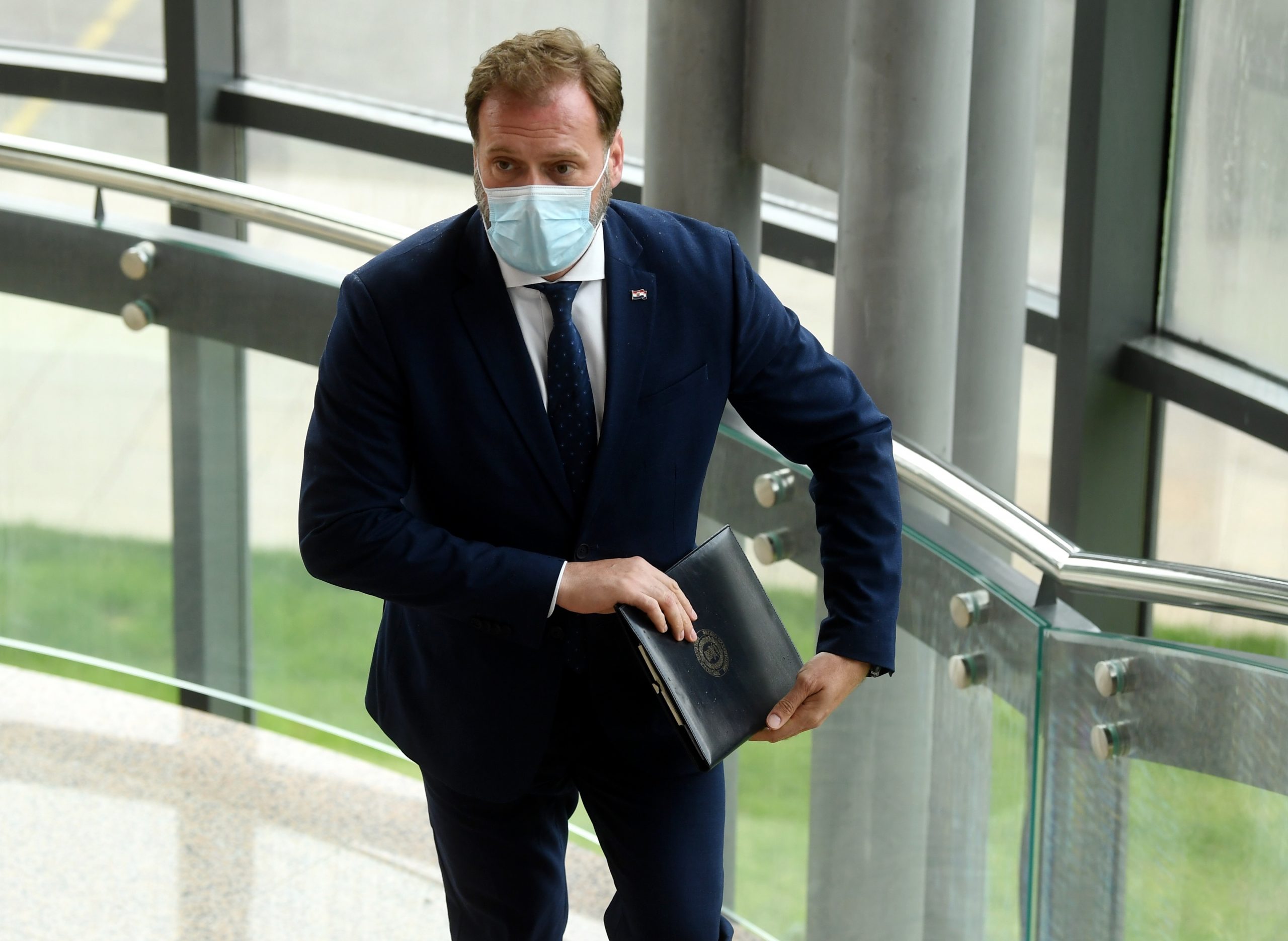 20.05.2021., Zagreb - Dolazak ministra na sjednicu Vlade u NSK.
Photo: Marko Lukunic/PIXSELL