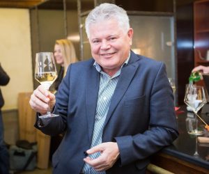 20.12.2016., Dubrovnik - Gradonacelnik Andro Vlahusic organizirao je domjenak za novinare u hotelu Pucic Palace. 
Photo: Grgo Jelavic/PIXSELL