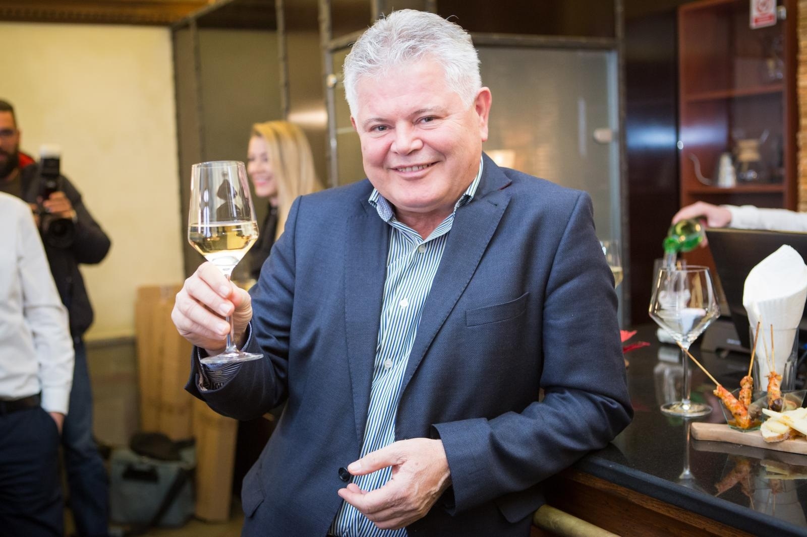 20.12.2016., Dubrovnik - Gradonacelnik Andro Vlahusic organizirao je domjenak za novinare u hotelu Pucic Palace. 
Photo: Grgo Jelavic/PIXSELL