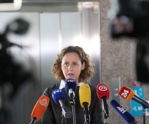 21.04.2021., Zagreb - Ministri RH se obratili medijima prije pocetka sjednice Vlade u Nacionalnoj i sveucilisnoj knjiznici. Photo: Zeljko Lukunic/PIXSELL