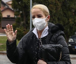 24.03.2021., Sarajevo, Bosna i Hercegovina - Osumnjiceni u aferi "Respiratori" te svjedokinja Sebija Izetbegovic stigli su danas u Sud Bosne i Hercegovine gdje se nastavlja sudjenje u aferi "Respiratori". Sebija Izetbegovic
Photo: Armin Durgut/PIXSELL