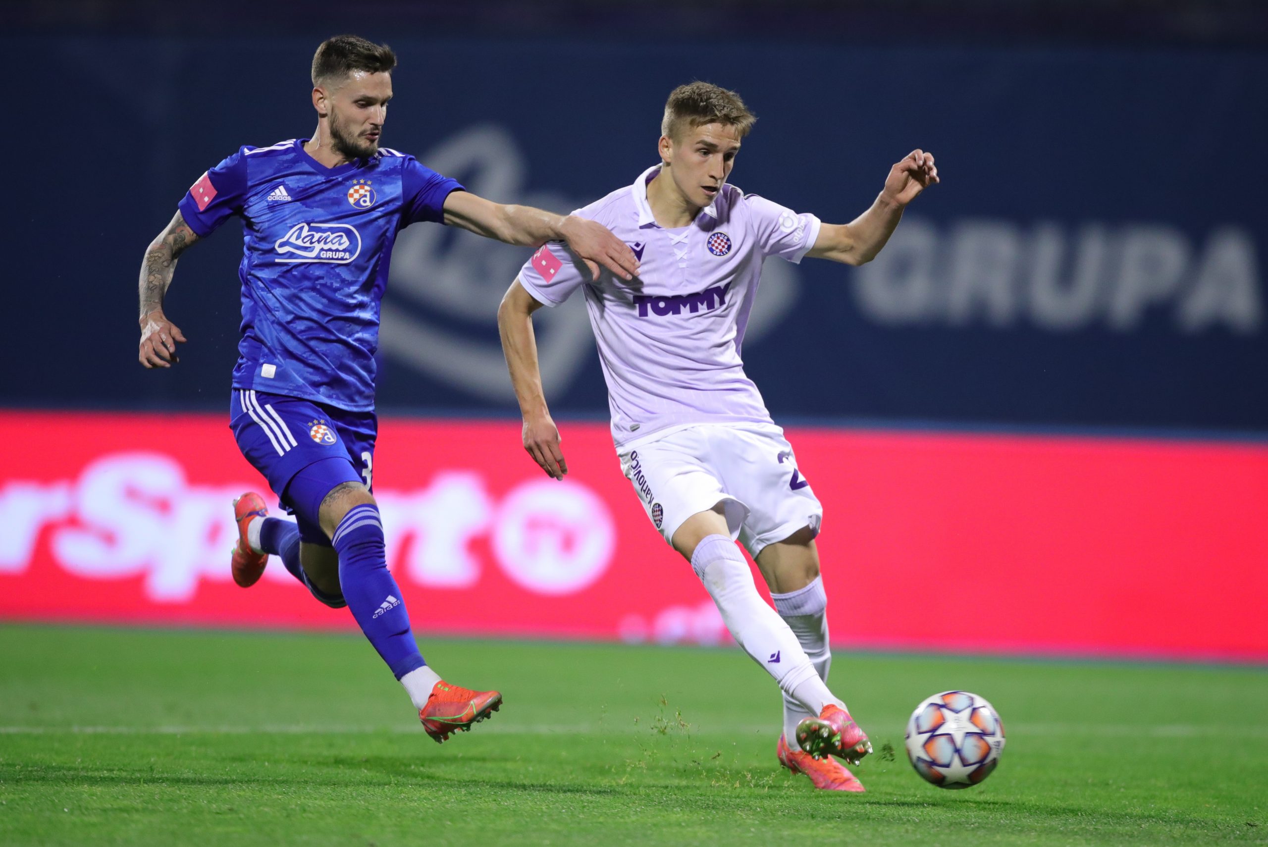 25.04.2021., stadion Maksimir, Zagreb - 31. kolo, Hrvatski Telekom Prva HNL, GNK Dinamo - HNK Hajduk. Stipe Biuk, Petar Stojanovic. 
Photo: Sanjin Strukic/PIXSELL
