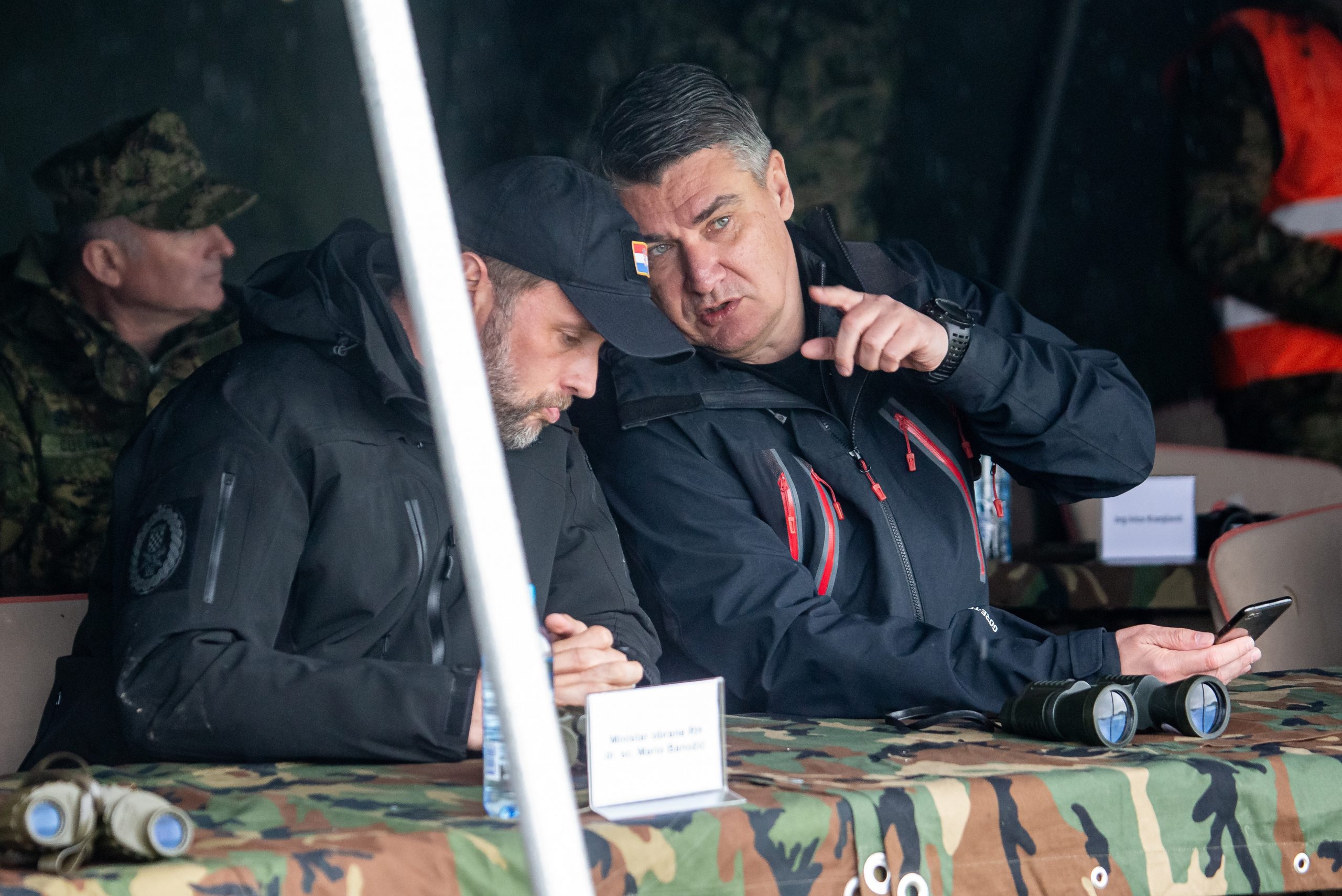 27.04.2021., Gasinci - Vojna vjezba "Stabilnost 21/1" provodi se u okviru "Hrvatskog bedema 1991.- 2021.", niza vojnih vjezbi povodom 30. obljetnice Hrvatske vojske. Ministar obrane Mario Banozic, predsjednik RH Zoran Milanovic Photo: Davor Javorovic/PIXSELL